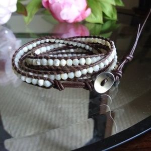 Chan Luu white agate class wrap bracelet